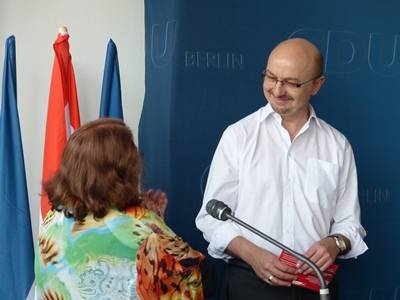 Ein Abschiedsgeschenk zum Dank an den Amtsvorgnger.